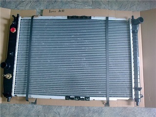 радиатор Aveo 1.4 16V (F14D3) авт + A/C 2005-08